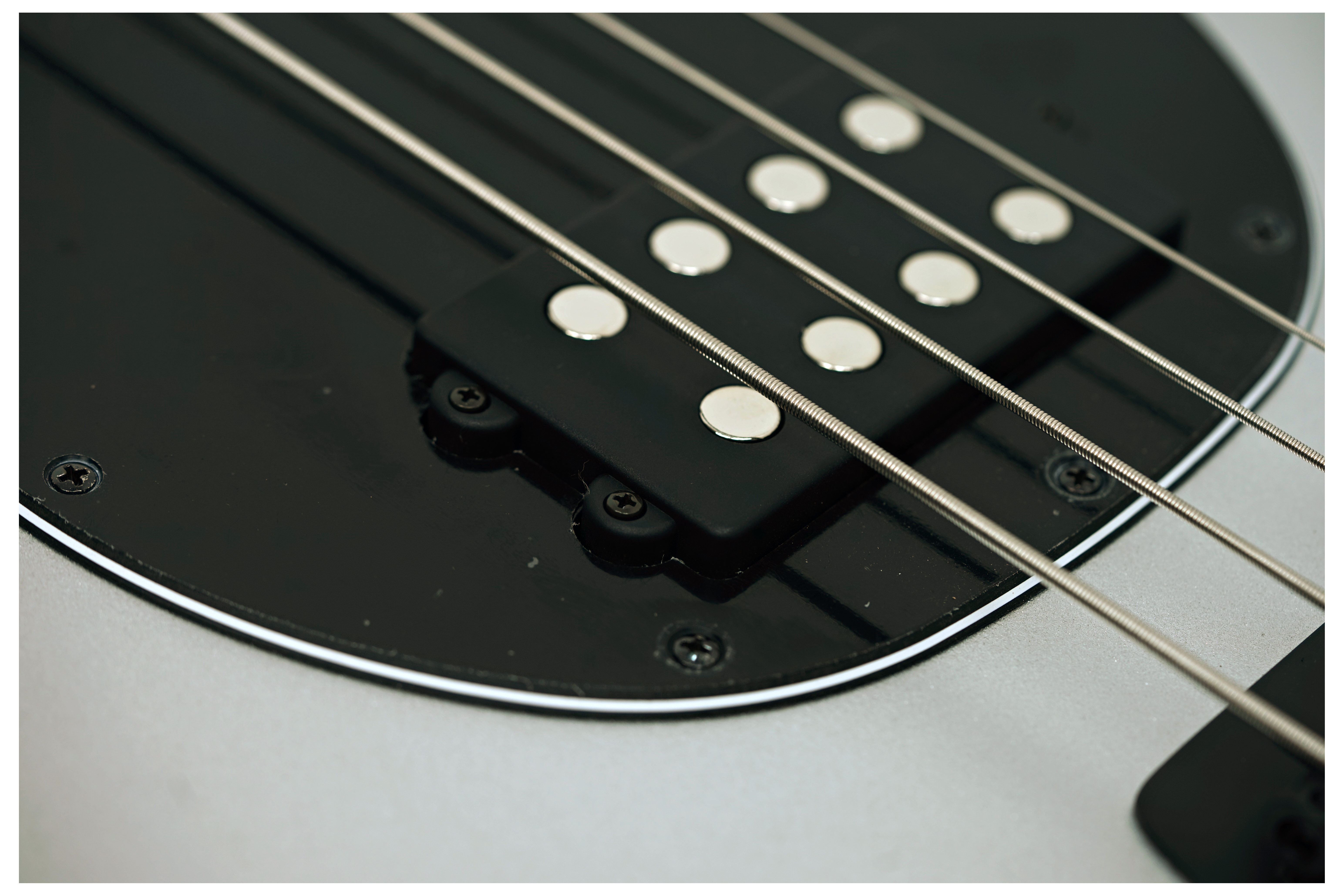 Music Man Stingray Special Black Rock Roasted Maple Fingerboard #K10759