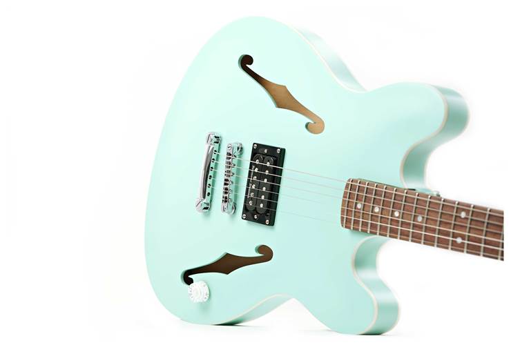 Fender Tom DeLonge Starcaster Rosewood Fingerboard Satin Surf Green Fender Tom DeLonge Starcaster Rosewood Fingerboard Satin Surf Green