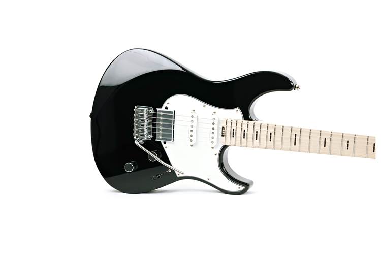 Yamaha Pacifica Standard Plus PACS+12M Maple Fingerboard Black Yamaha Pacifica Standard Plus PACS+12M Maple Fingerboard Black