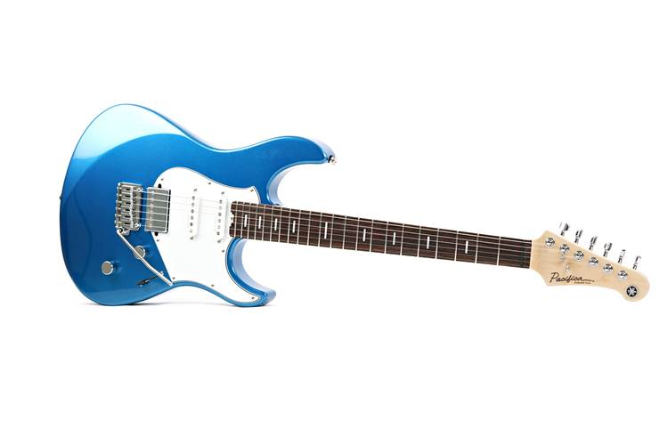 Yamaha Pacifica Standard Plus PACS+12 Rosewood Fingerboard Sparkle Blue Yamaha Pacifica Standard Plus PACS+12 Rosewood Fingerboard Sparkle Blue