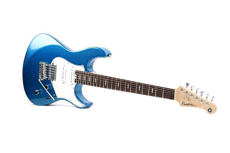Yamaha Pacifica Standard Plus PACS+12 Rosewood Fingerboard Sparkle Blue Yamaha Pacifica Standard Plus PACS+12 Rosewood Fingerboard Sparkle Blue