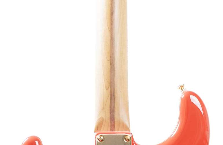 Fender Vintera II 50s Stratocaster Gold Hardware Maple Fingerboard Fiesta Red guitarguitar exclusive (Ex-Demo) #MX24081480 Fender Vintera II 50s Stratocaster Gold Hardware Maple Fingerboard Fiesta Red guitarguitar exclusive (Ex-Demo) #MX24081480