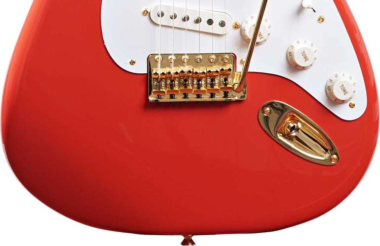 Fender Vintera II 50s Stratocaster Gold Hardware Maple Fingerboard Fiesta Red guitarguitar exclusive (Ex-Demo) #MX24081480 Fender Vintera II 50s Stratocaster Gold Hardware Maple Fingerboard Fiesta Red guitarguitar exclusive (Ex-Demo) #MX24081480