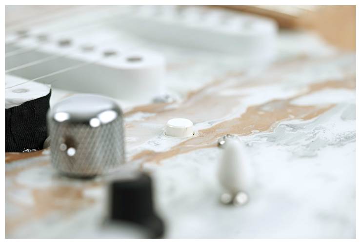 Tyler USA Studio Elite HD White Shmear Maple Fingerboard #24385 Tyler USA Studio Elite HD White Shmear Maple Fingerboard #24385