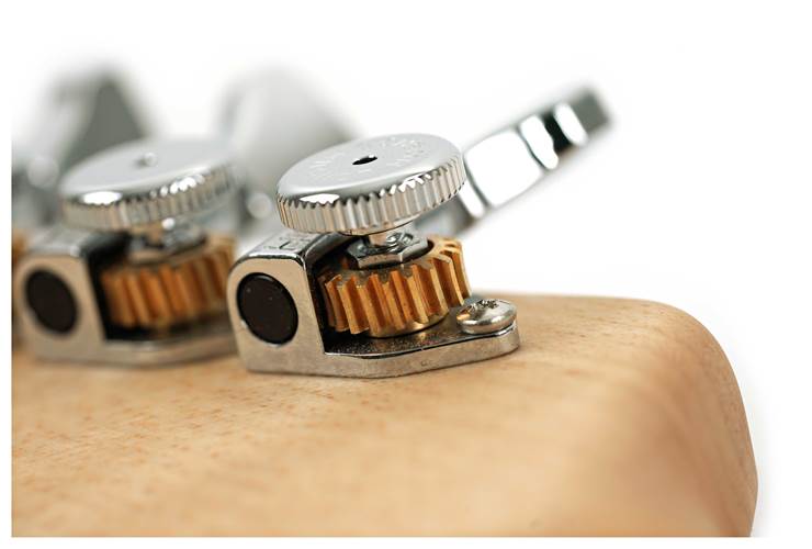Tyler USA Studio Elite HD White Shmear Maple Fingerboard #24385 Tyler USA Studio Elite HD White Shmear Maple Fingerboard #24385