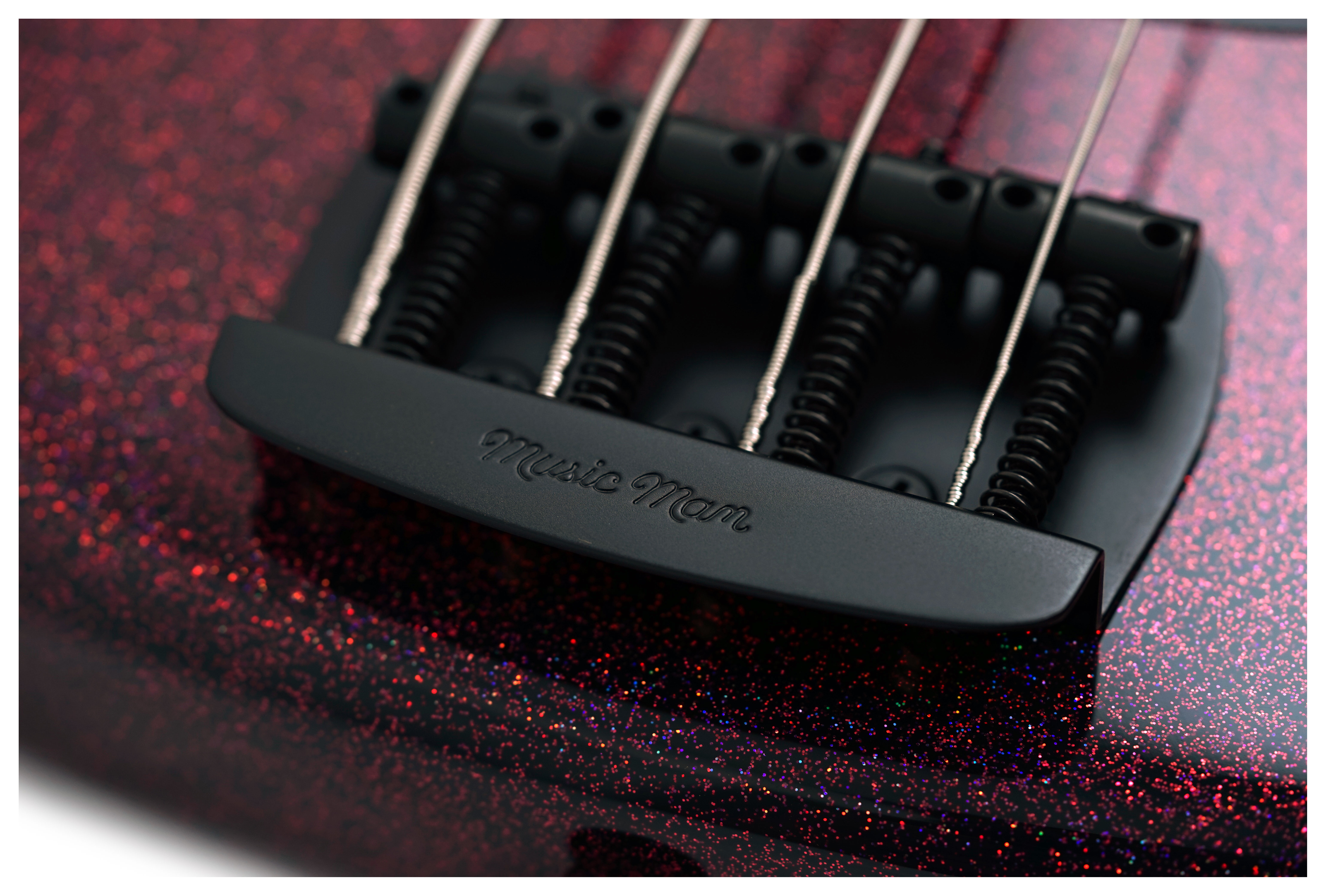 Music Man DarkRay 4 Dark Rainbow #S13571