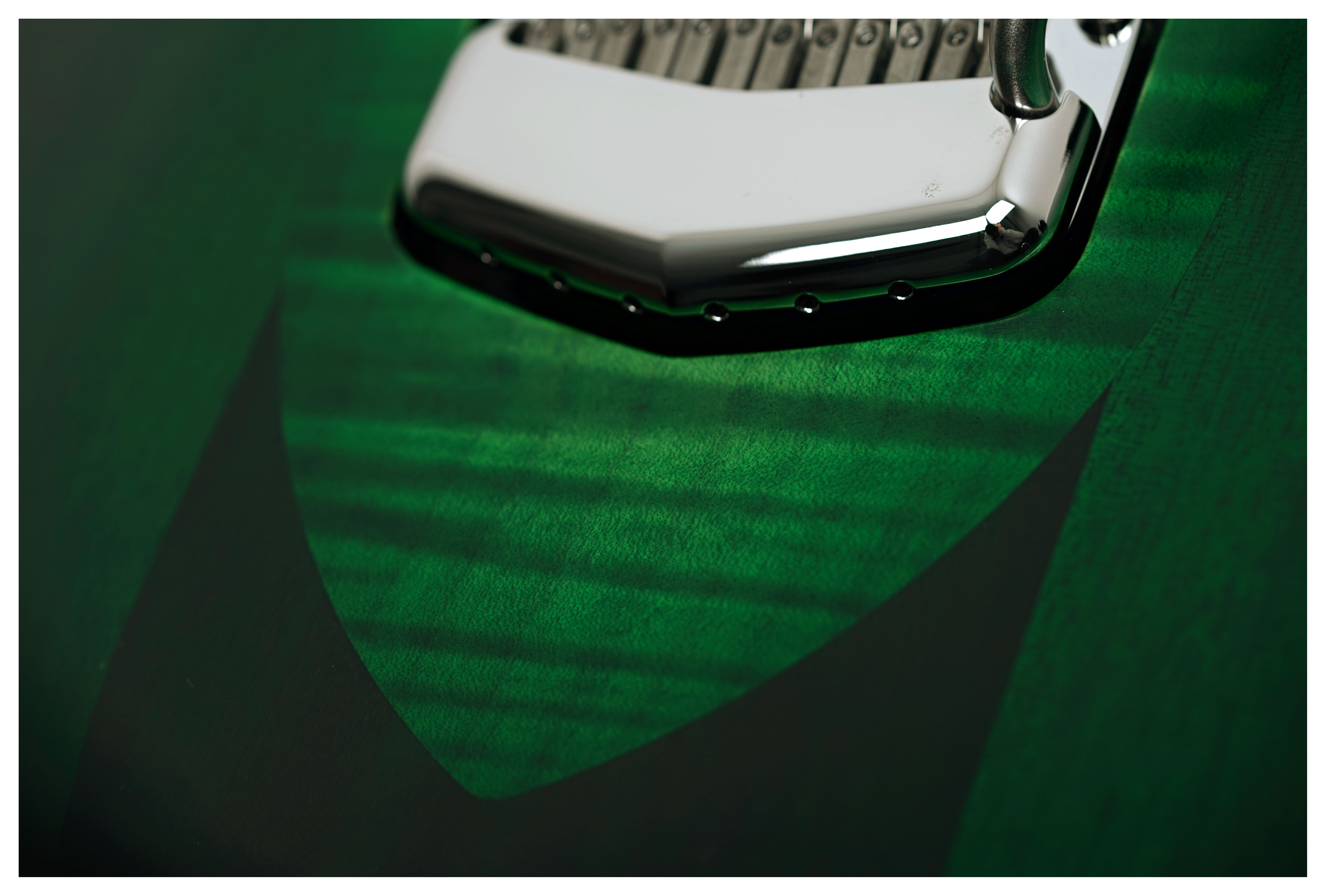 Music Man Majesty Gravity Green #M021888