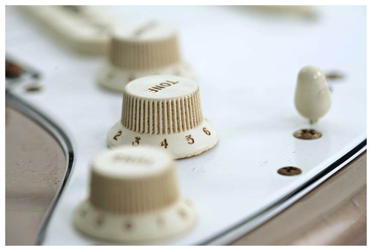 Fender Custom Shop 1962 Stratocaster Journeyman Relic Shoreline Gold Masterbuilt by Austin MacNutt Fender Custom Shop 1962 Stratocaster Journeyman Relic Shoreline Gold Masterbuilt by Austin MacNutt