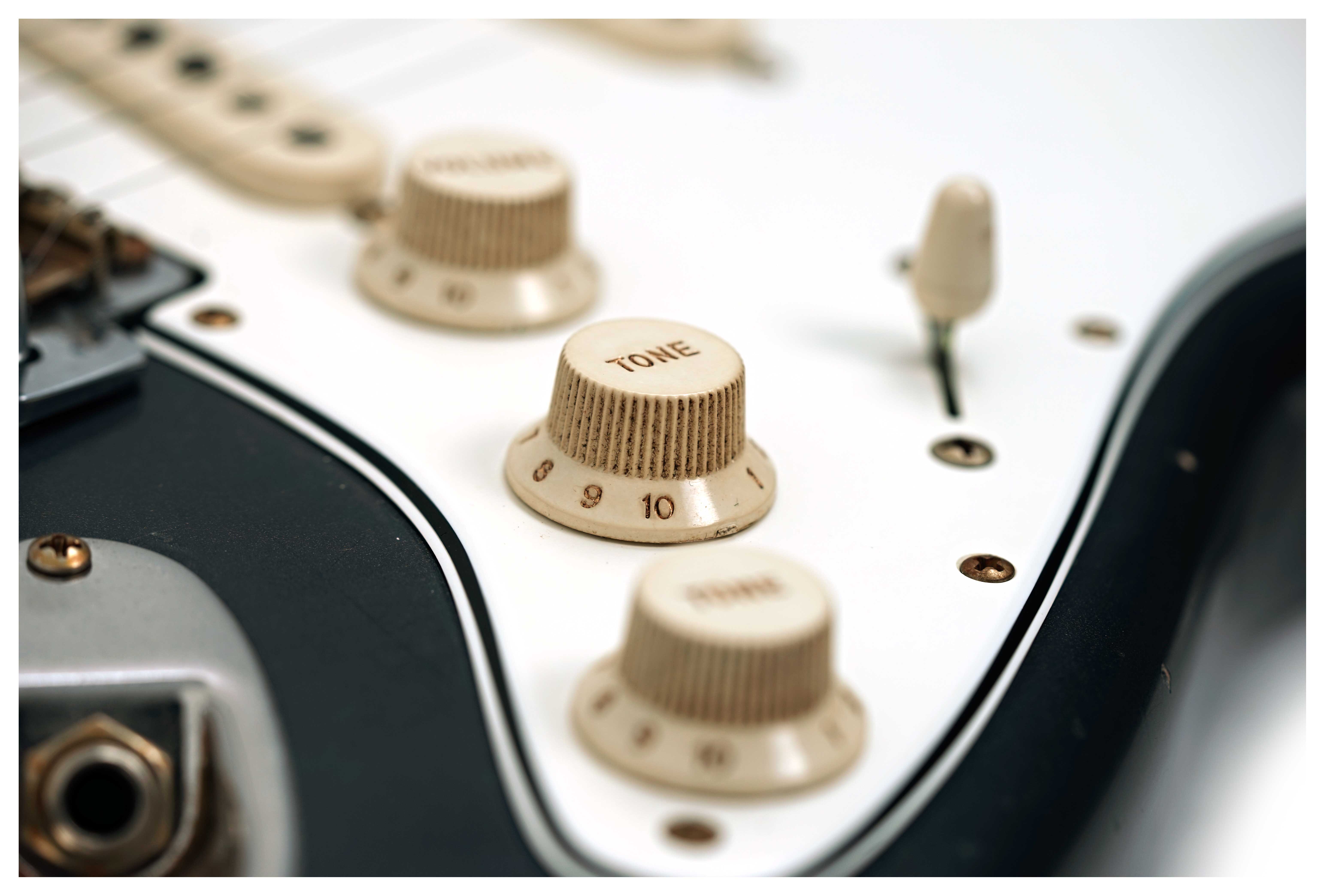 Fender Custom Shop 1962 Stratocaster Journeyman Relic Mercedes Blue Masterbuilt by Austin MacNutt #R125060