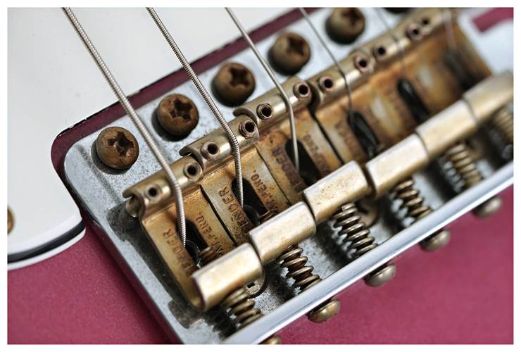 Fender Custom Shop 1962 Stratocaster Journeyman Relic Burgundy Mist Masterbuilt by Austin MacNutt Fender Custom Shop 1962 Stratocaster Journeyman Relic Burgundy Mist Masterbuilt by Austin MacNutt