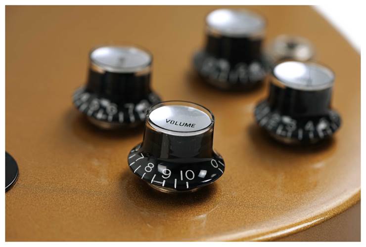 Gibson Custom Shop SG Custom Left Hand All Gold Gloss (Nearly New) #CS301713 Gibson Custom Shop SG Custom Left Hand All Gold Gloss (Nearly New) #CS301713