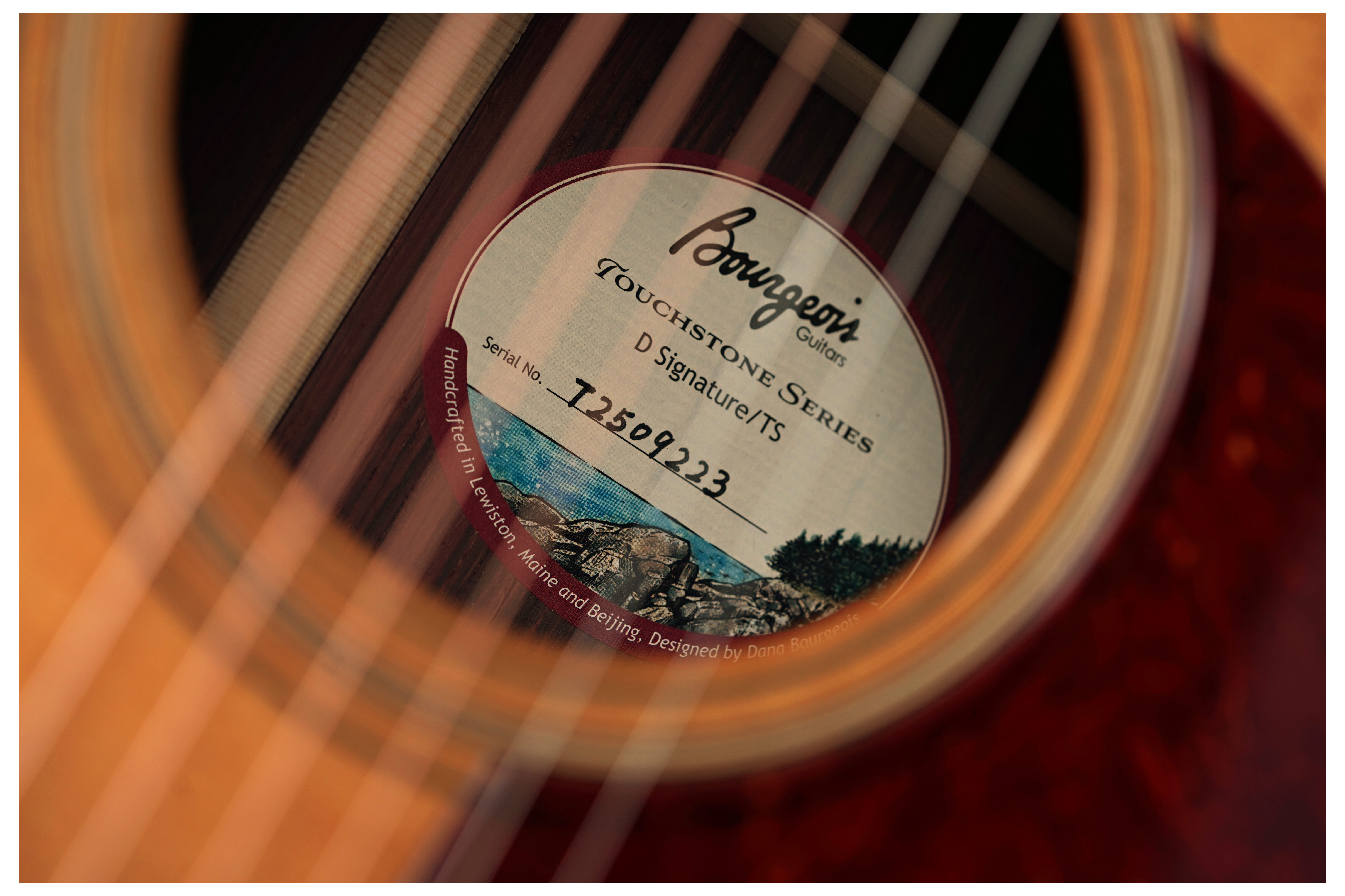 Bourgeois Touchstone Series Signature Dreadnought #TS509223