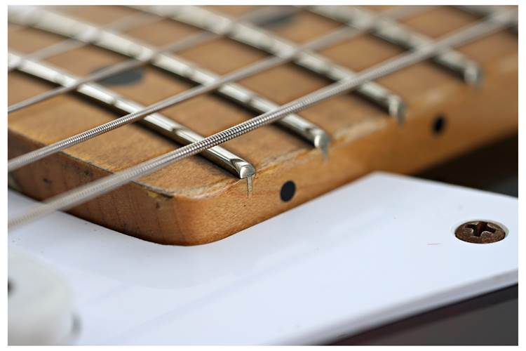 Fender Custom Shop 1954 Stratocaster Journeyman Relic Wide 2 Tone Sunburst Left Handed Fender Custom Shop 1954 Stratocaster Journeyman Relic Wide 2 Tone Sunburst Left Handed