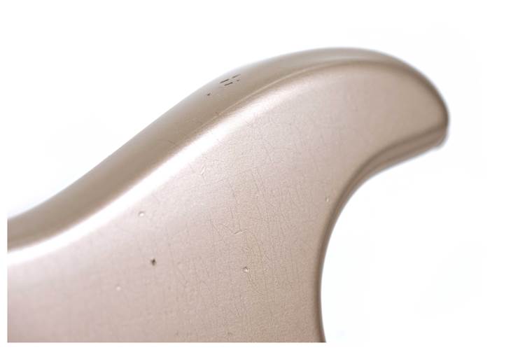 Fender Custom Shop 1967 Stratocaster Relic Closet Classic Shoreline Gold #CZ578833 Fender Custom Shop 1967 Stratocaster Relic Closet Classic Shoreline Gold #CZ578833