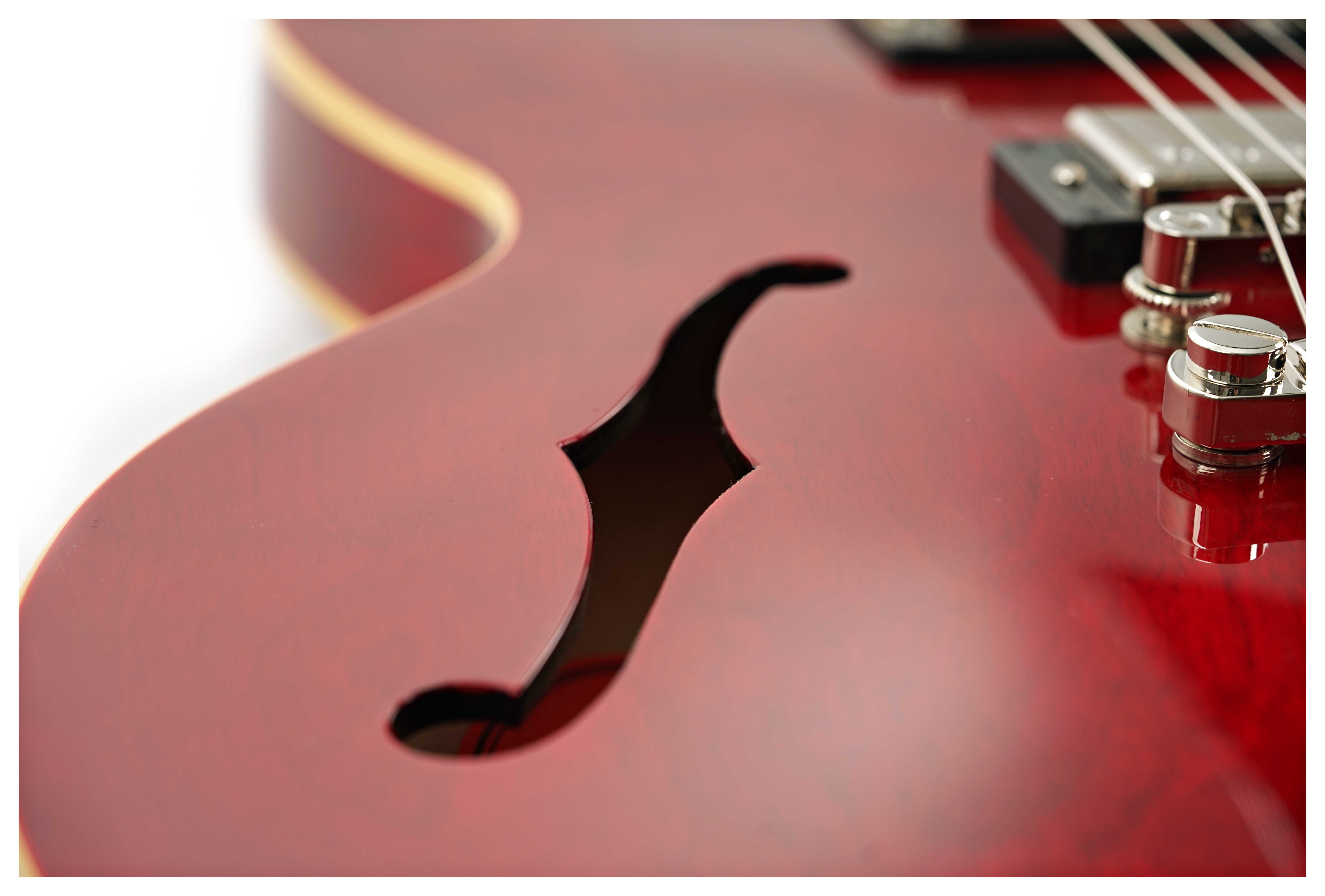 Epiphone ES-335 Traditional Pro Wine Red UK Exclusive