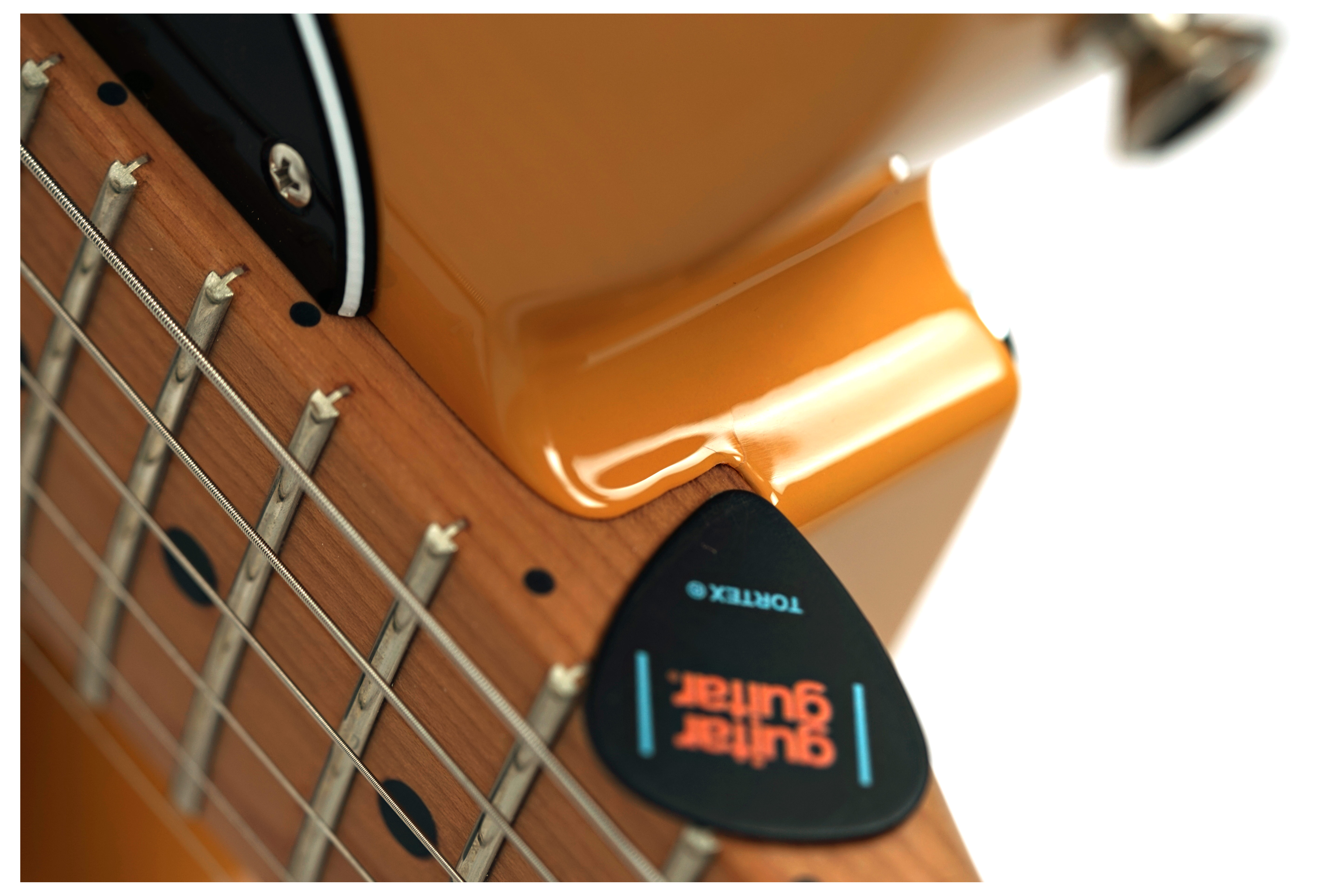 Fender guitarguitar Exclusive Roasted Player II Telecaster Butterscotch Blonde with Custom Shop Pickups (Ex-Demo) #MX25156752