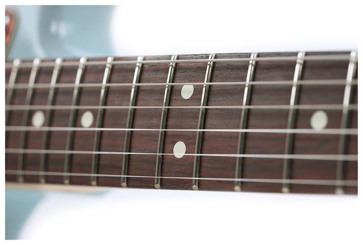 Fender Limited Edition American Pro II Thinline Stratocaster Daphne Blue Rosewood Fingerboard Fender Limited Edition American Pro II Thinline Stratocaster Daphne Blue Rosewood Fingerboard