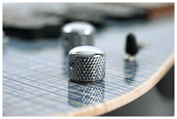 Suhr Modern Plus Trans Blue Denim/Slate Pau Ferro Gotoh 510 HSH #81118 Suhr Modern Plus Trans Blue Denim/Slate Pau Ferro Gotoh 510 HSH #81118