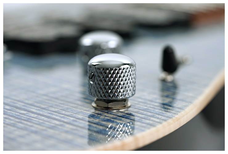 Suhr Modern Plus Trans Blue Denim/Slate Pau Ferro Gotoh 510 HSH #81118 Suhr Modern Plus Trans Blue Denim/Slate Pau Ferro Gotoh 510 HSH #81118