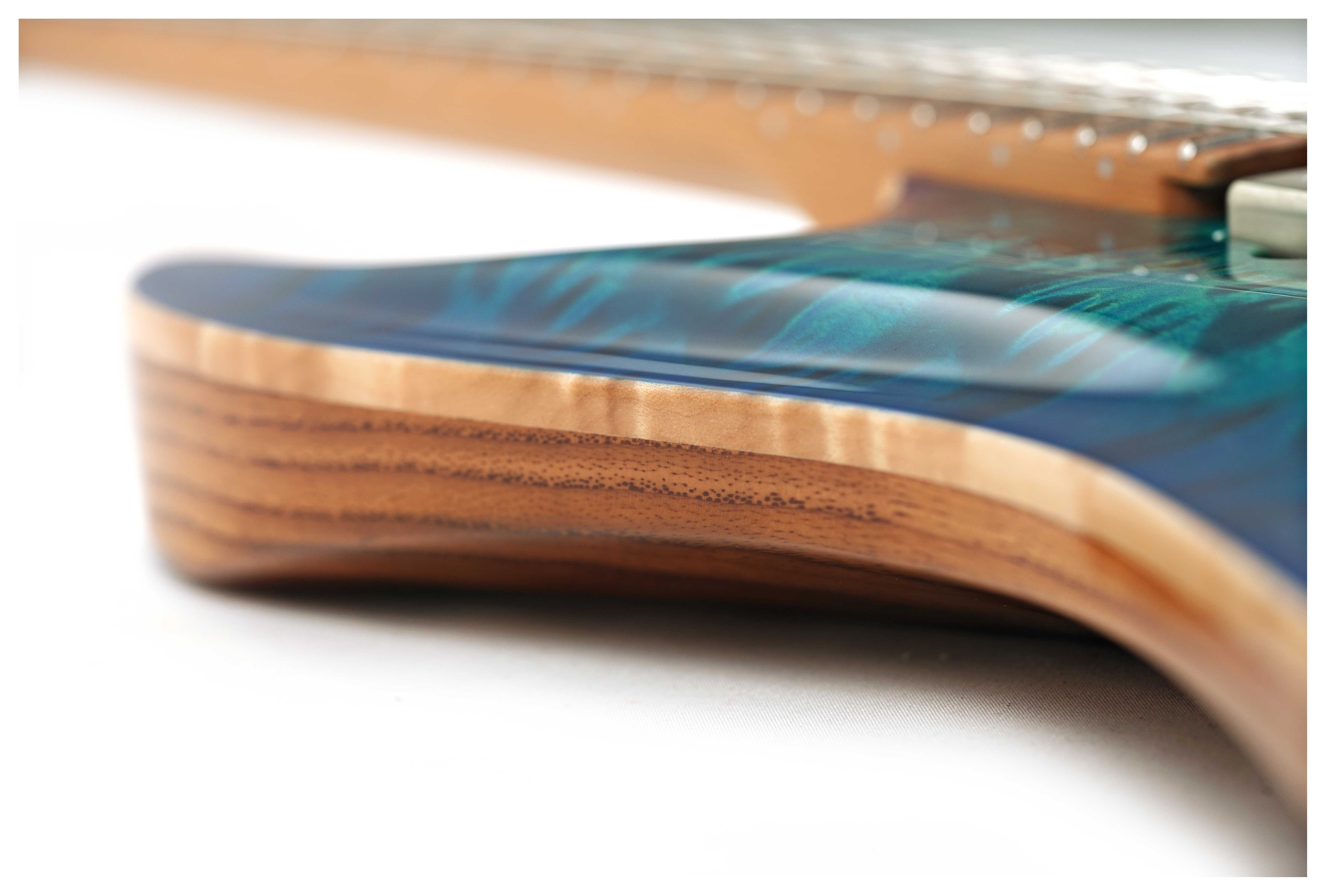 Suhr Custom Standard Carve Top Quilted Maple AQBB #73785