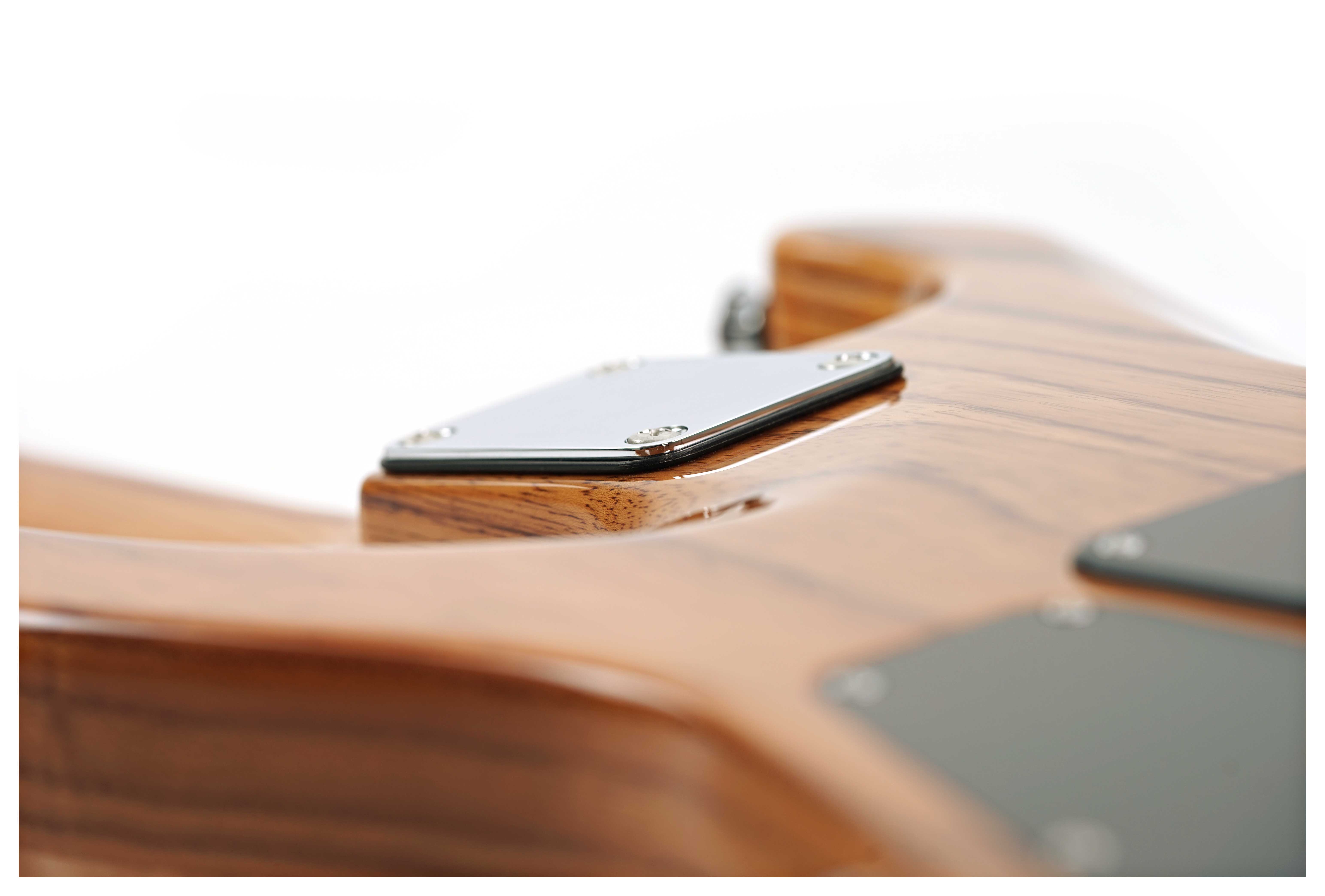 Suhr Custom Standard Carve Top Quilted Maple AQBB #73785