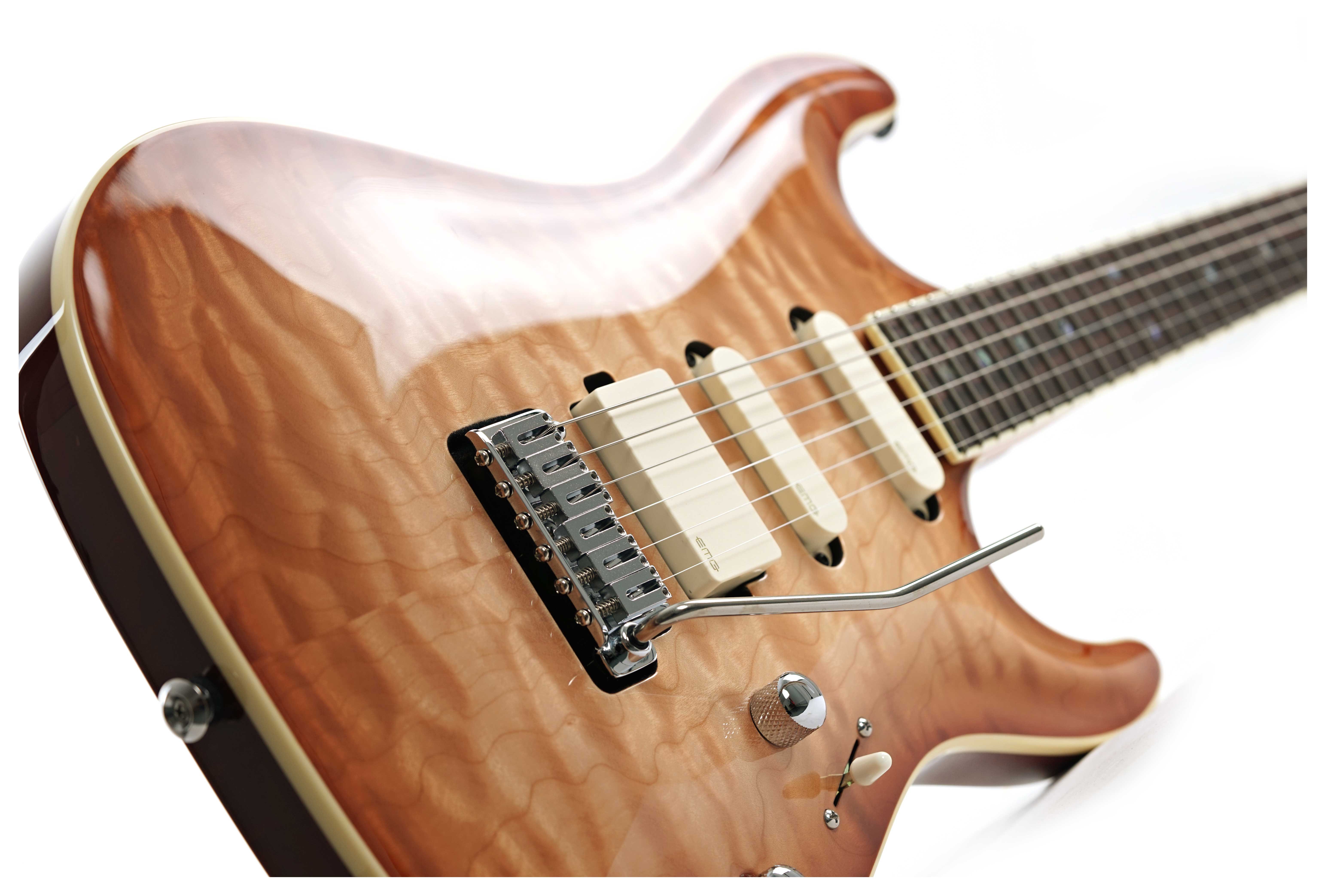 Suhr Custom Standard Carve Top Quilted Maple Light Edge Burst #73784