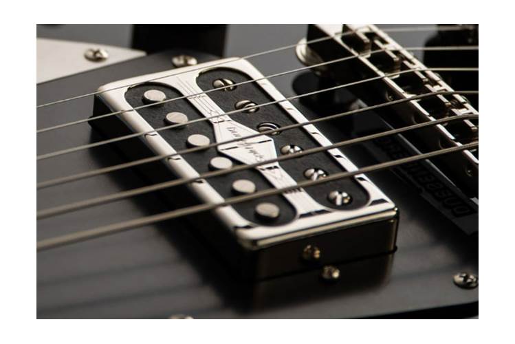 Duesenberg Falken Silver Tremolo Duesenberg Falken Silver Tremolo