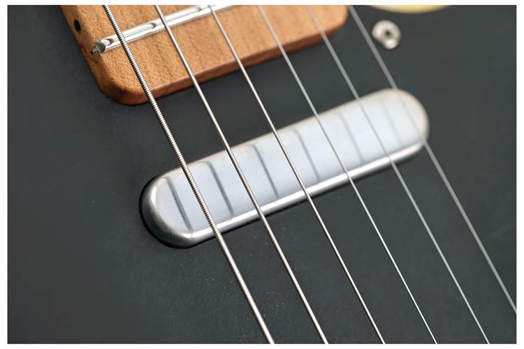 LSL Instruments Era Series T-Bone Trans Butterscotch Maple Fingerboard #8152 LSL Instruments Era Series T-Bone Trans Butterscotch Maple Fingerboard #8152