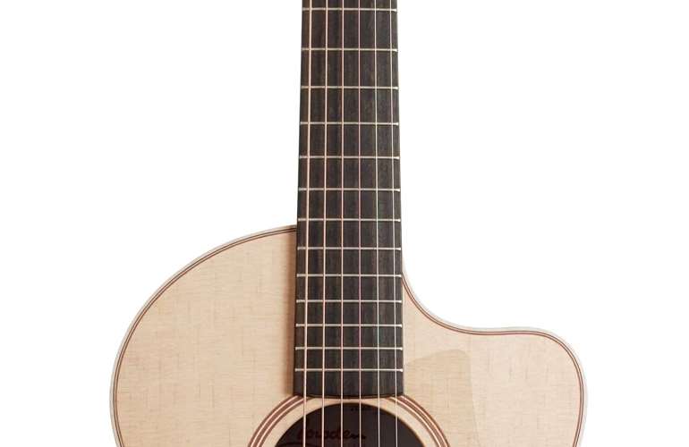 Lowden S-32C Sitka Spruce/Indian Rosewood Lowden S-32C Sitka Spruce/Indian Rosewood