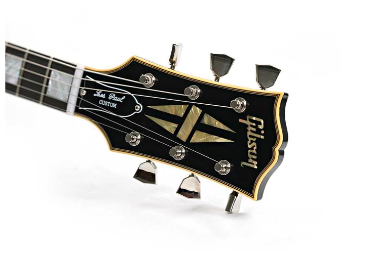 Gibson Custom Shop Made 2 Measure 1968 Les Paul Custom Silverburst VOS Chrome Hardware #407208 Gibson Custom Shop Made 2 Measure 1968 Les Paul Custom Silverburst VOS Chrome Hardware #407208