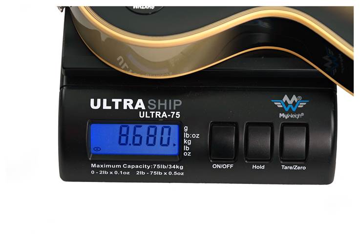 Gibson Custom Shop Made 2 Measure 1968 Les Paul Custom Silverburst VOS Chrome Hardware #501558 Gibson Custom Shop Made 2 Measure 1968 Les Paul Custom Silverburst VOS Chrome Hardware #501558