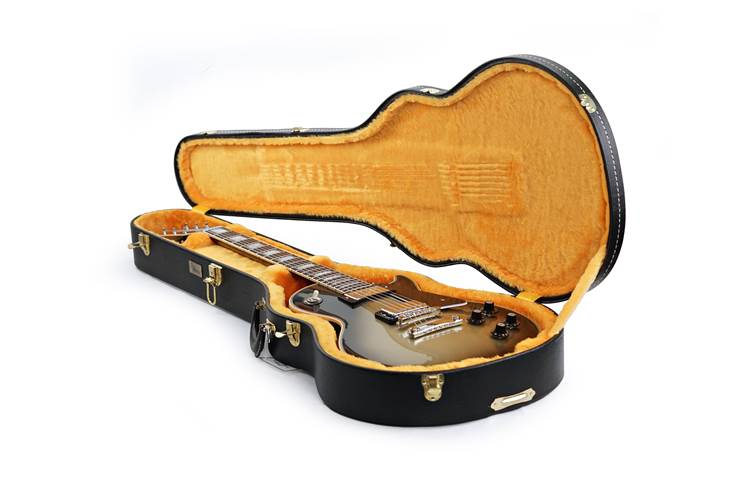 Gibson Custom Shop Made 2 Measure 1968 Les Paul Custom Silverburst VOS Chrome Hardware #501558 Gibson Custom Shop Made 2 Measure 1968 Les Paul Custom Silverburst VOS Chrome Hardware #501558