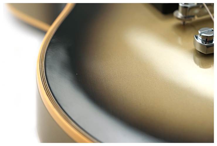 Gibson Custom Shop Made 2 Measure 1968 Les Paul Custom Silverburst VOS Chrome Hardware #502338 Gibson Custom Shop Made 2 Measure 1968 Les Paul Custom Silverburst VOS Chrome Hardware #502338