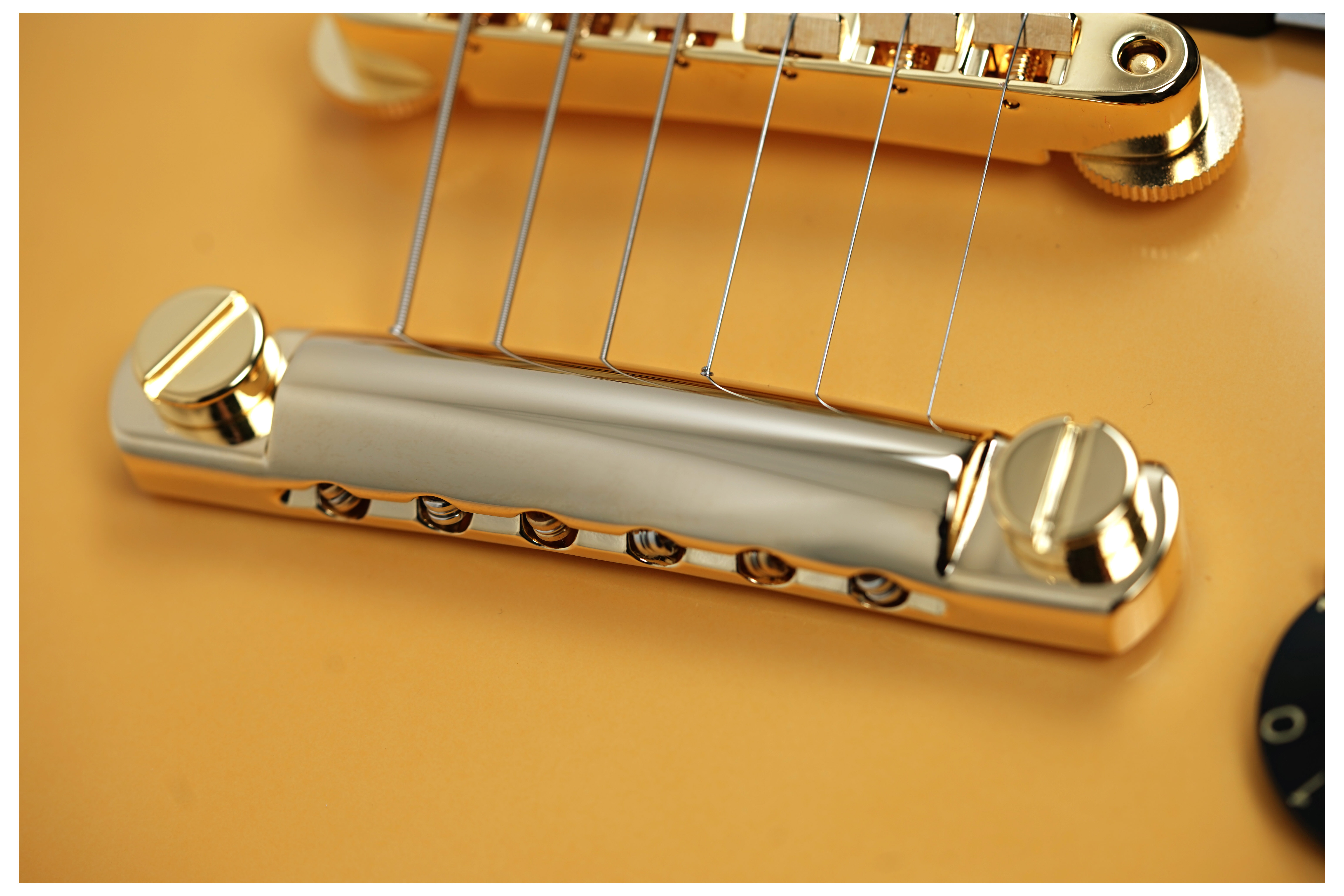 Gibson Custom Shop Made 2 Measure 1968 Les Paul Custom Heavy Antique White VOS Gold Hardware #508048