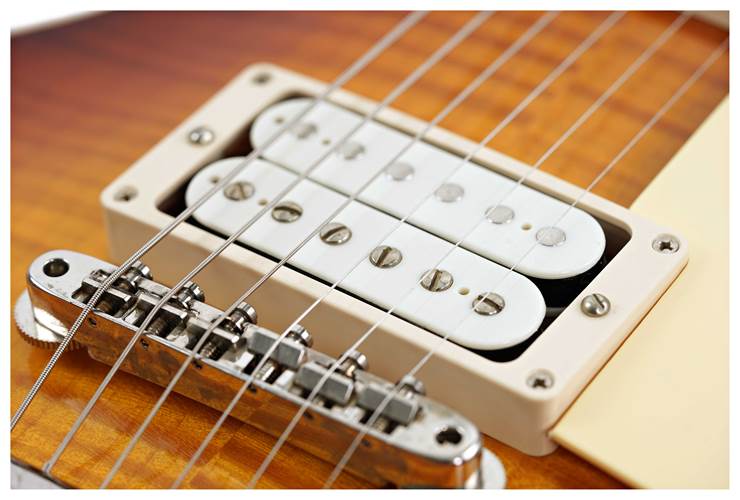 Gibson Custom Shop Made 2 Measure 1959 Les Paul Standard Double White Royal Teaburst Murphy Lab Light Aged #943536 Gibson Custom Shop Made 2 Measure 1959 Les Paul Standard Double White Royal Teaburst Murphy Lab Light Aged #943536