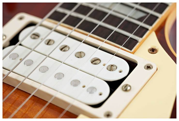 Gibson Custom Shop Made 2 Measure 1959 Les Paul Standard Double White Royal Teaburst Murphy Lab Light Aged #943536 Gibson Custom Shop Made 2 Measure 1959 Les Paul Standard Double White Royal Teaburst Murphy Lab Light Aged #943536