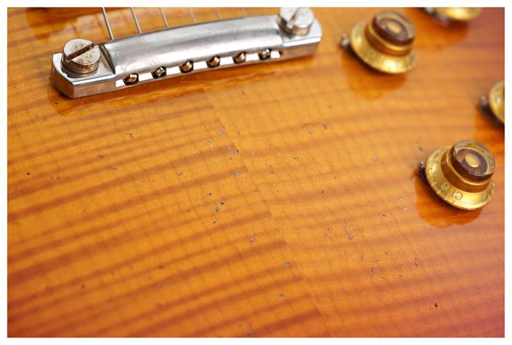 Gibson Custom Shop Made 2 Measure 1959 Les Paul Standard Double White Royal Teaburst Murphy Lab Light Aged #943765 Gibson Custom Shop Made 2 Measure 1959 Les Paul Standard Double White Royal Teaburst Murphy Lab Light Aged #943765