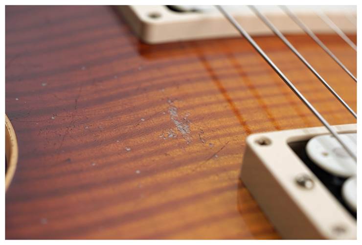 Gibson Custom Shop Made 2 Measure 1959 Les Paul Standard Double White Royal Teaburst Murphy Lab Light Aged #943765 Gibson Custom Shop Made 2 Measure 1959 Les Paul Standard Double White Royal Teaburst Murphy Lab Light Aged #943765