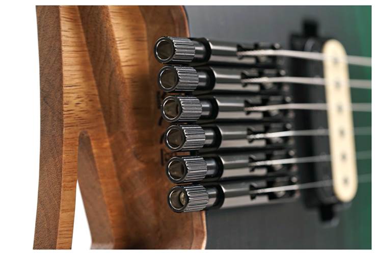 Mayones Hydra Elite 6 5A Flame Maple, Birdseye Maple Fingerboard, Black Green Horizon Satin #HF0000760 Mayones Hydra Elite 6 5A Flame Maple, Birdseye Maple Fingerboard, Black Green Horizon Satin #HF0000760