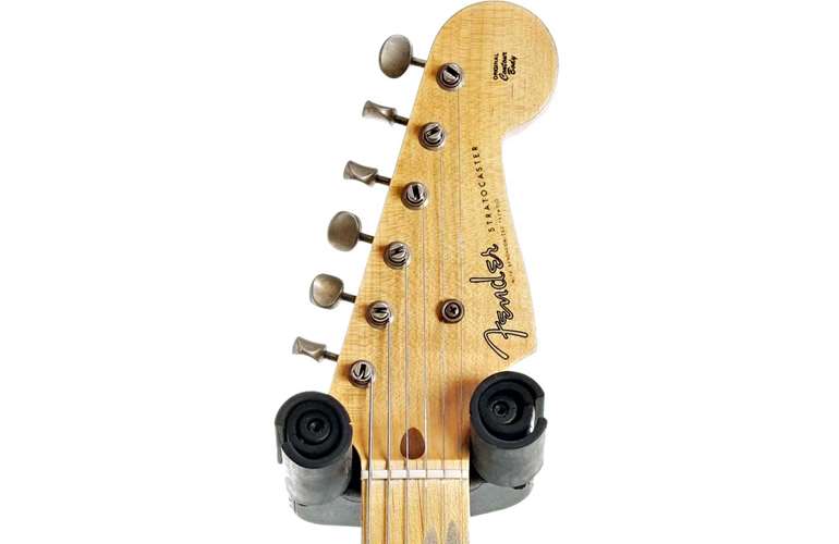 Fender Custom Shop Limited Edition 70th Anniversary 1954 Stratocaster Relic #XN4860 Fender Custom Shop Limited Edition 70th Anniversary 1954 Stratocaster Relic #XN4860