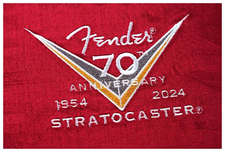 Fender Custom Shop Limited Edition 70th Anniversary 1954 Stratocaster Time Capsule Wide Fade 2 Tone Sunburst #XN5242 Fender Custom Shop Limited Edition 70th Anniversary 1954 Stratocaster Time Capsule Wide Fade 2 Tone Sunburst #XN5242