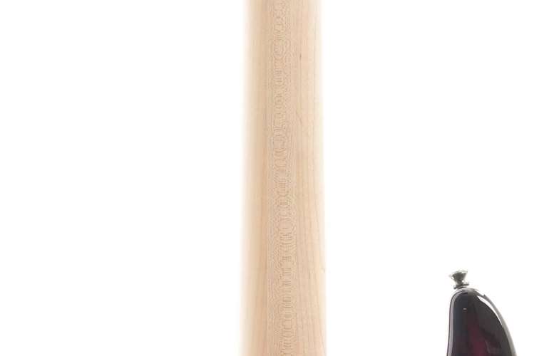 Dingwall Combustion 3 Pickup 4 String Ultraviolet Maple Fingerboard Dingwall Combustion 3 Pickup 4 String Ultraviolet Maple Fingerboard