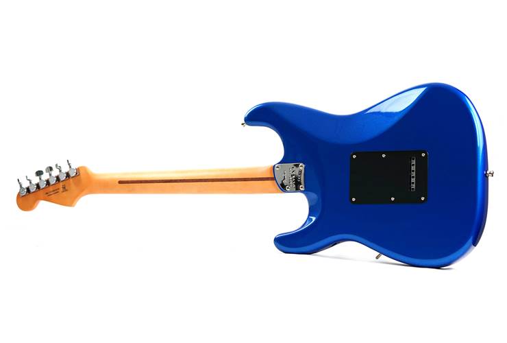 Fender American Ultra II Stratocaster HSS Ebony Fingerboard Noble Blue (Nearly New) #US240012579 Fender American Ultra II Stratocaster HSS Ebony Fingerboard Noble Blue (Nearly New) #US240012579