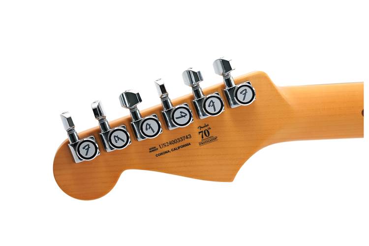 Fender American Ultra II Stratocaster HSS Ebony Fingerboard Texas Tea Fender American Ultra II Stratocaster HSS Ebony Fingerboard Texas Tea