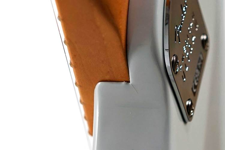 Fender American Ultra II Meteora Avalanche Maple Fingerboard (Ex-Demo) #US24005692 Fender American Ultra II Meteora Avalanche Maple Fingerboard (Ex-Demo) #US24005692