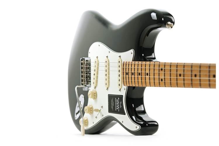Fender Player II Stratocaster Black Maple Fingerboard Fender Player II Stratocaster Black Maple Fingerboard