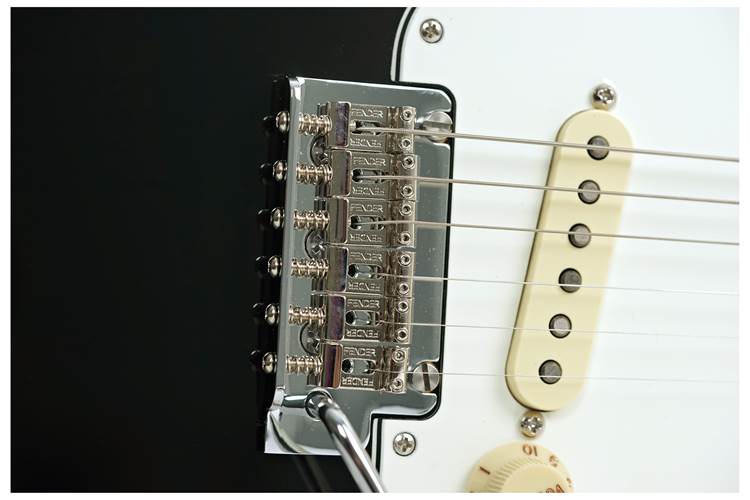 Fender Player II Stratocaster Black Maple Fingerboard Fender Player II Stratocaster Black Maple Fingerboard