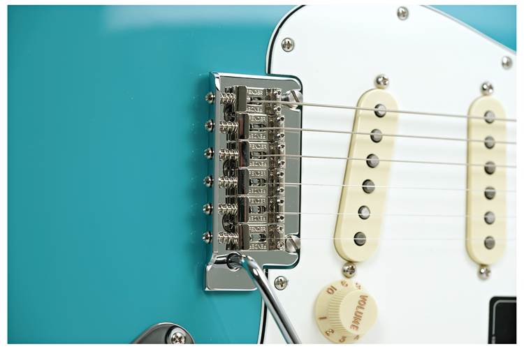 Fender Player II Stratocaster Aquatone Blue Maple Fingerboard Fender Player II Stratocaster Aquatone Blue Maple Fingerboard