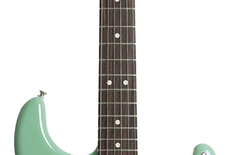 Fender Player II Stratocaster HSS Rosewood Fingerboard Birch Green (Ex-Demo) #MX24029265 Fender Player II Stratocaster HSS Rosewood Fingerboard Birch Green (Ex-Demo) #MX24029265