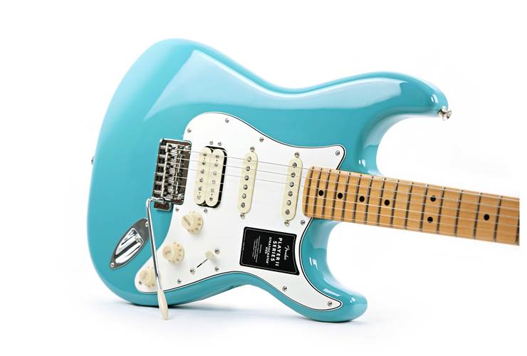 Fender Player II Stratocaster HSS Aquatone Blue Maple Fingerboard Fender Player II Stratocaster HSS Aquatone Blue Maple Fingerboard